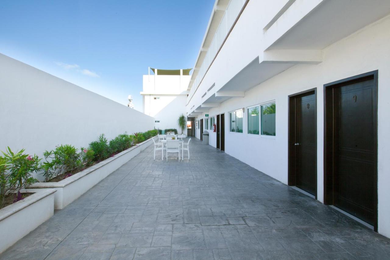 Hotel Del Sol Κανκούν Εξωτερικό φωτογραφία
