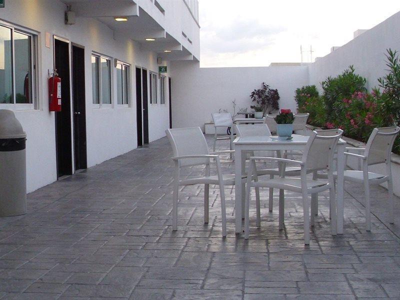 Hotel Del Sol Κανκούν Εξωτερικό φωτογραφία