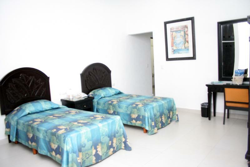 Hotel Del Sol Κανκούν Εξωτερικό φωτογραφία